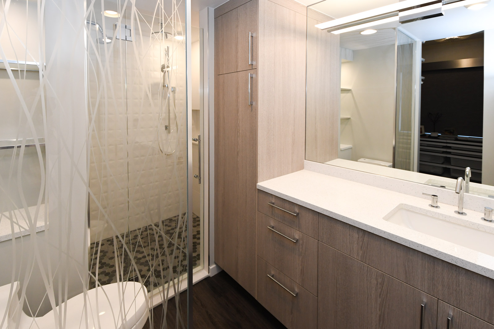 820 Pearl Street Unit D-print-025-19-2nd Floor Bathroom-2700x1802-300dpi - image 624-pearl-304-master-bath-vanity-glass-parition-shower-1 on https://www.flatironsconstruct.com