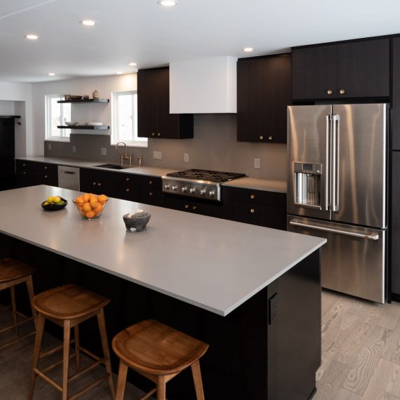 Portfolio - image 7810-durham-way-kitchen-island-nook-overview-570x570 on https://www.flatironsconstruct.com