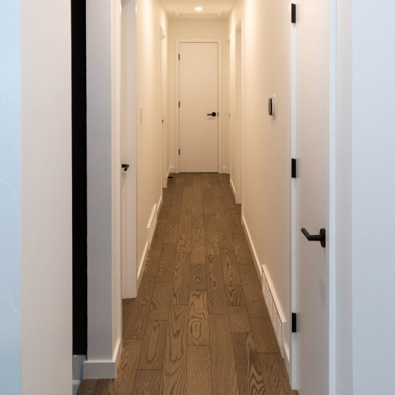 Portfolio - image 7810-durham-way-new-flooring-hallway-570x570 on https://www.flatironsconstruct.com