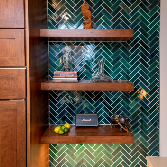 Portfolio - image Haas-Reno-59-570x570 on https://www.flatironsconstruct.com