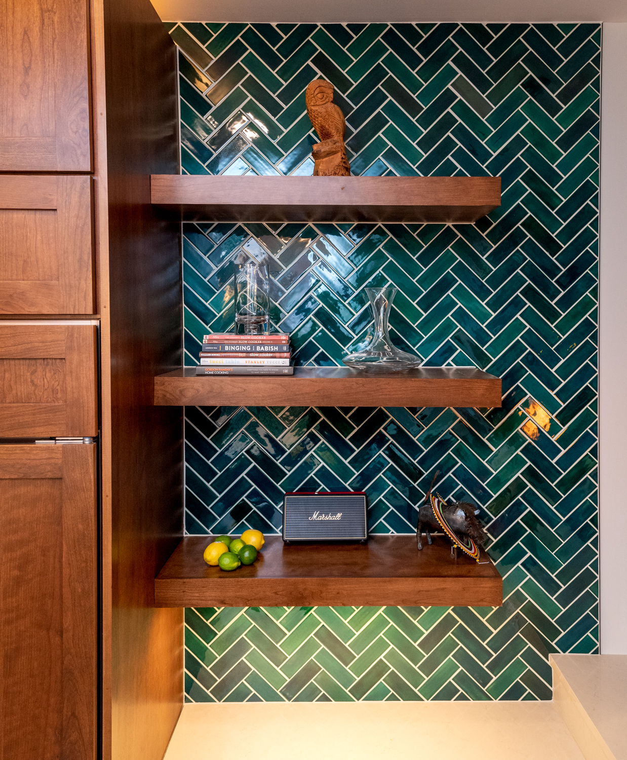 peacock-kitchen-floating-shelves - image Haas-Reno-59 on https://www.flatironsconstruct.com