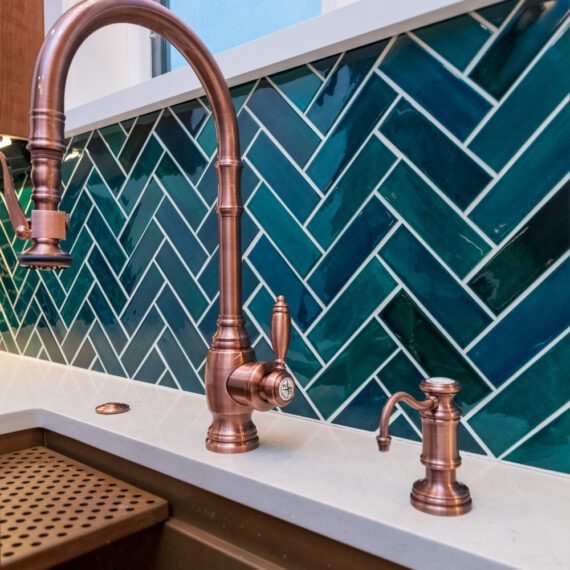 Portfolio - image Haas-Reno-73-570x570 on https://www.flatironsconstruct.com